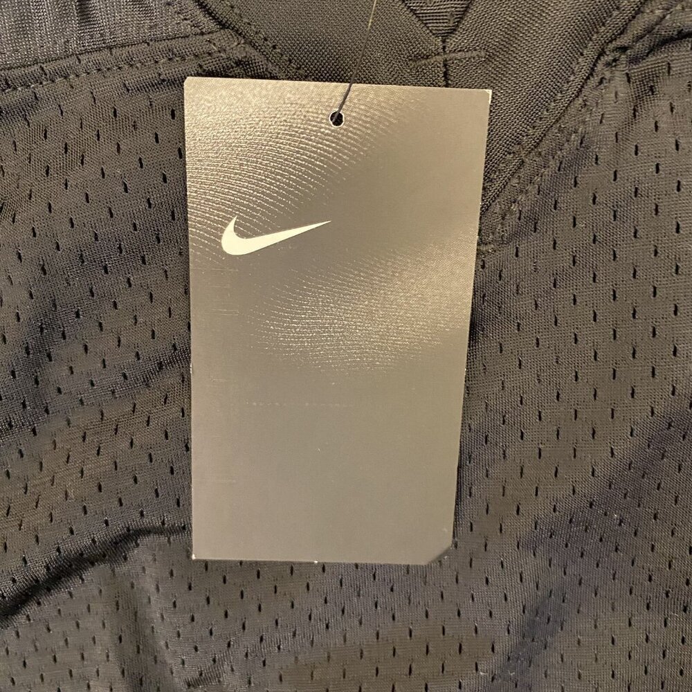 Nike Football Practice Jersey Black 908739 - 010 Boy’s Size XXL - 2XL - NWT $50 - Picture 12 of 14